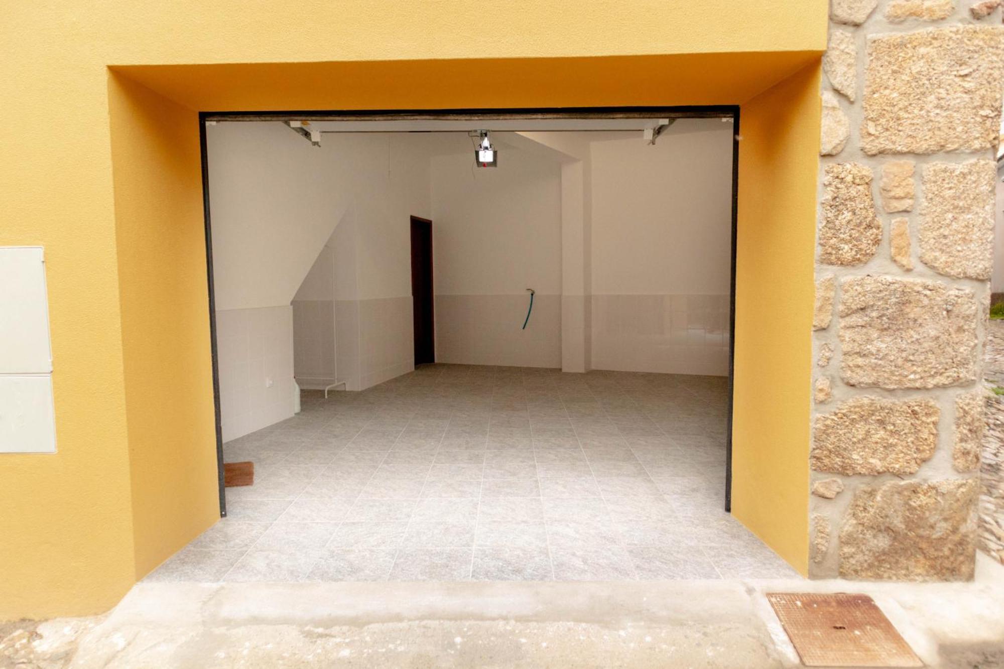 Casa Angulosa Covilha Exterior photo